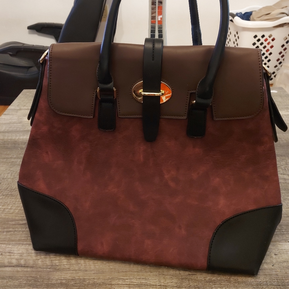 Cute backpack/briefcase design purse 🎒